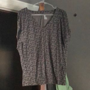 Gap brand T-shirt $8 OBO